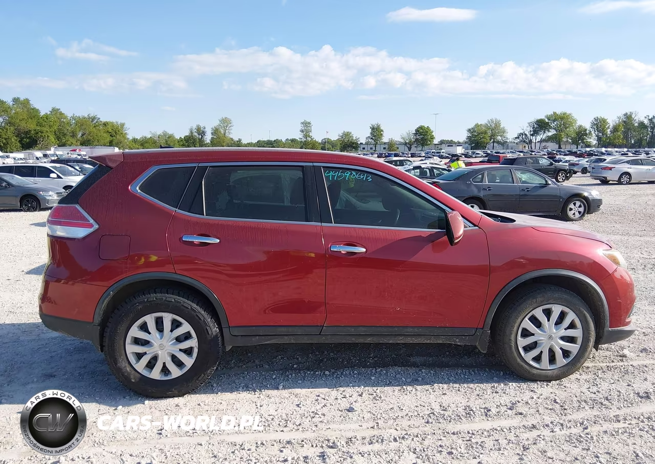 2015 Nissan Rogue S VIN:KNMAT2MV8FP527121 - 14