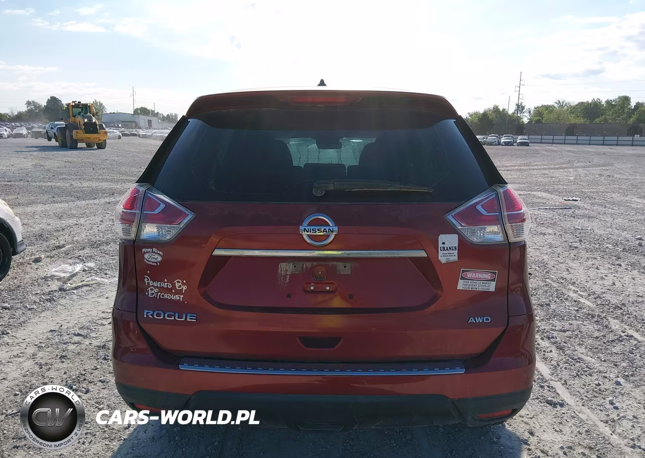 2015 Nissan Rogue S VIN:KNMAT2MV8FP527121 - 17