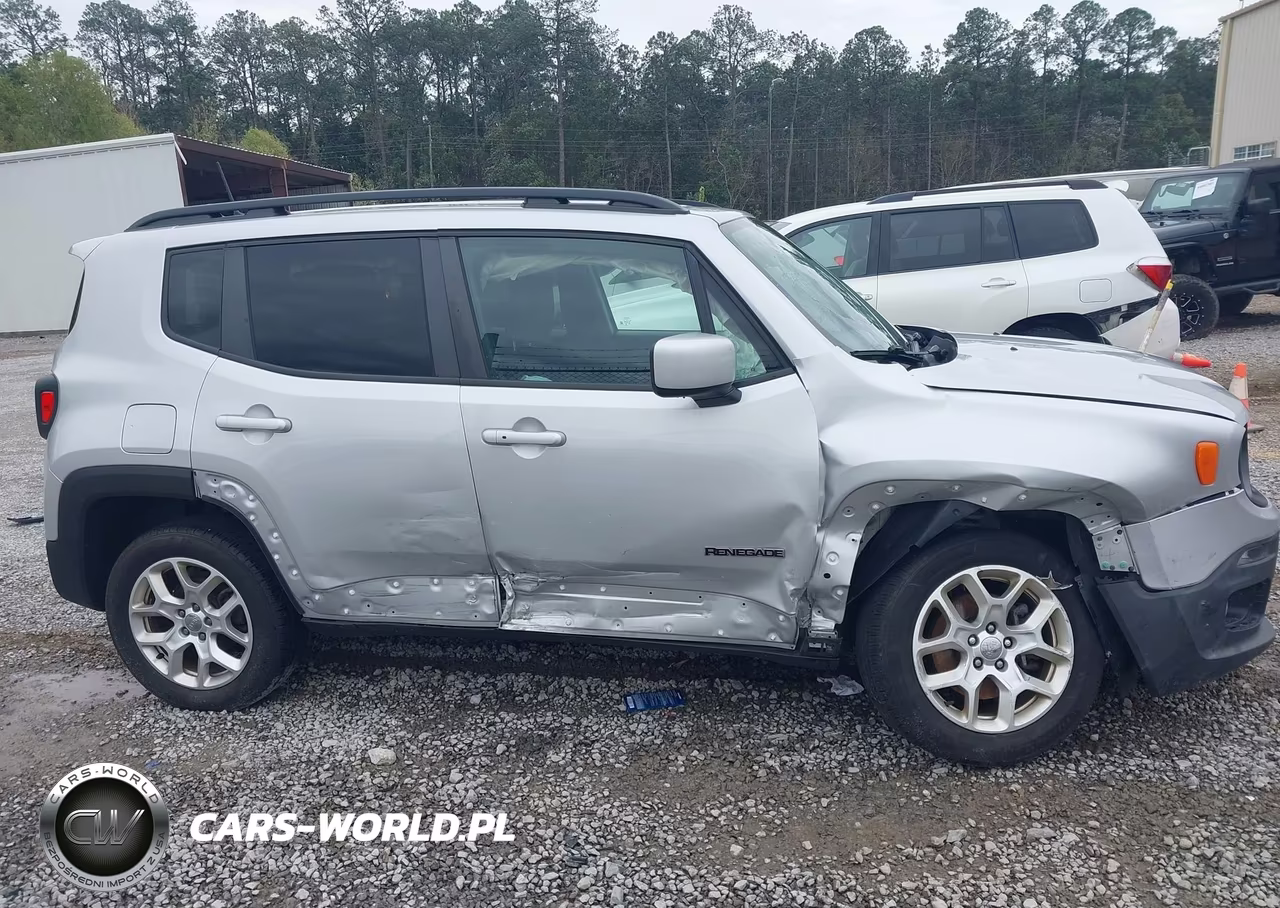 2018 Jeep Renegade Latitude 4X4 VIN:ZACCJBBB4JPJ52229 - 6