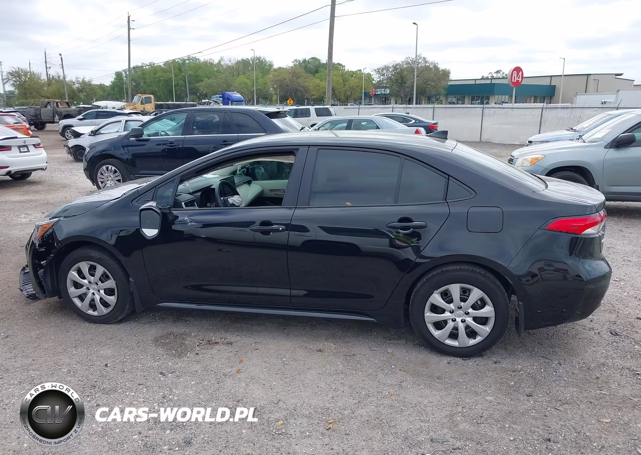 2026 Toyota Corolla Le VIN:5YFB4MDE9TP400045 - 14