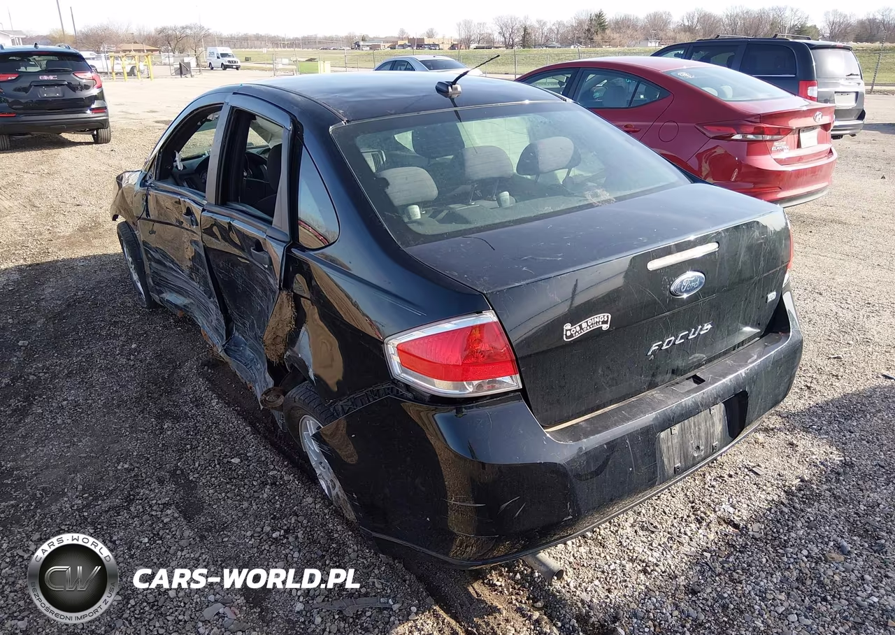 2011 Ford Focus Se VIN:1FAHP3FN8BW145795 - 3