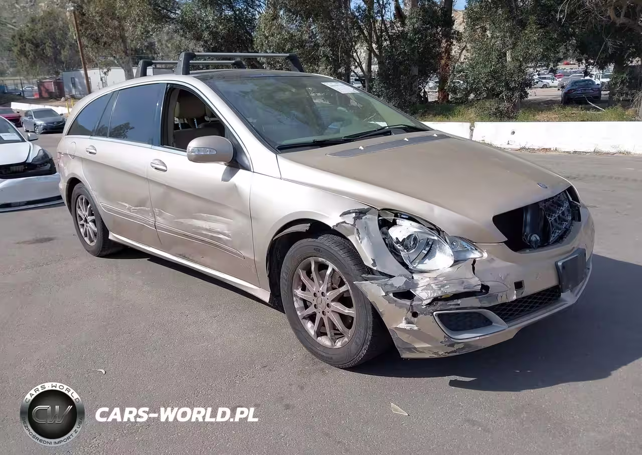 2006 Mercedes Benz R350