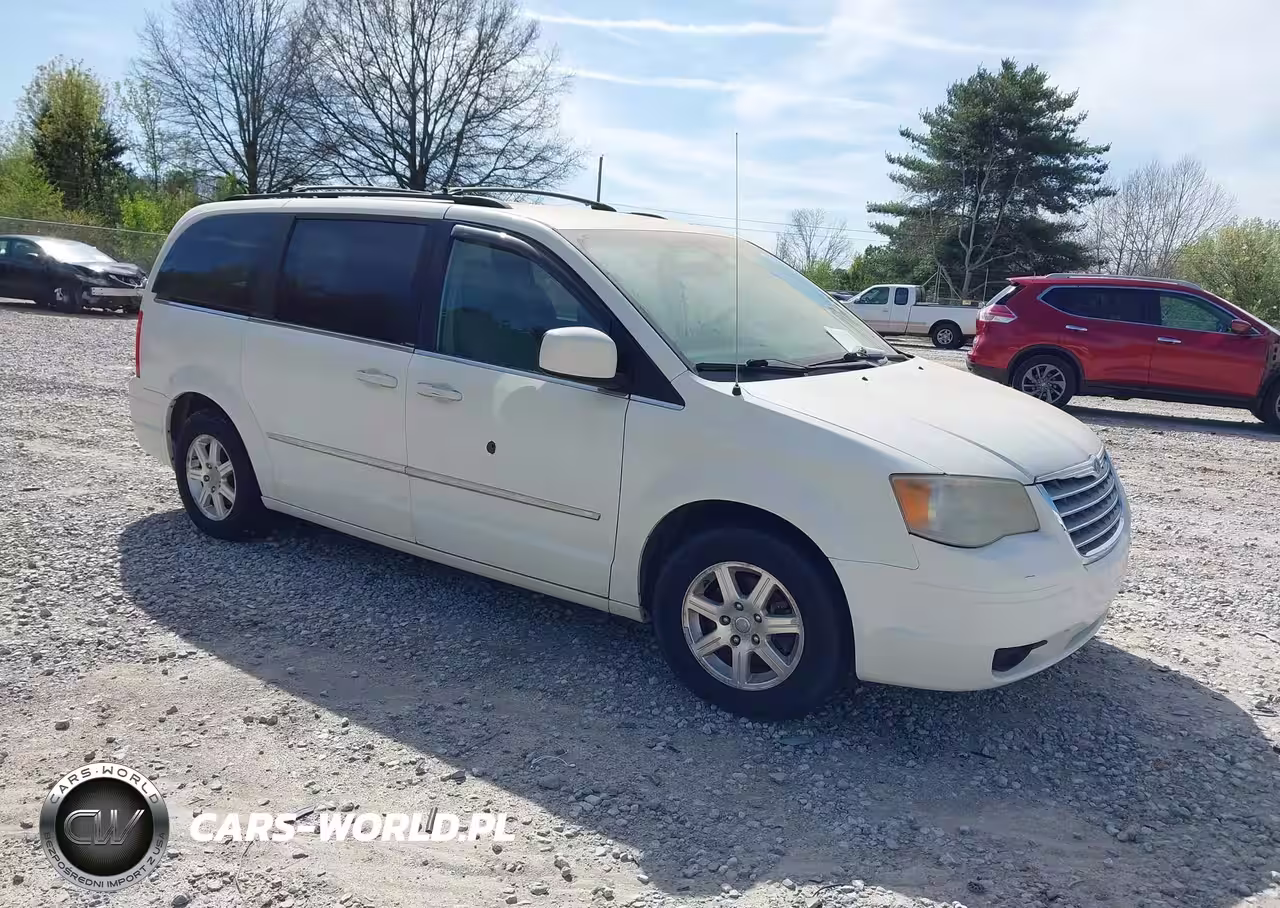 2009 Chrysler Town & Country Touring