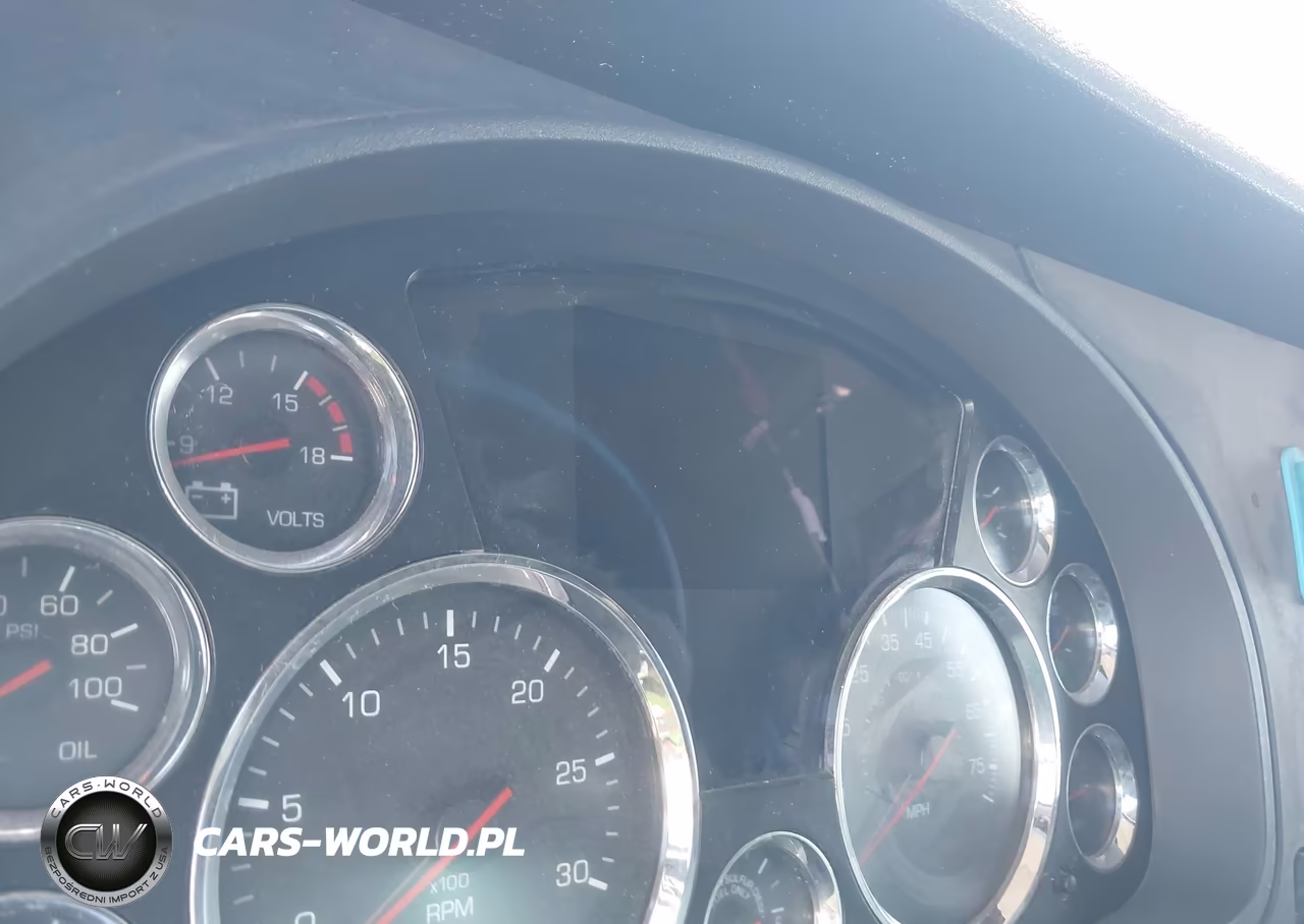 2020 Kenworth T680 VIN:1XKYDP9X3LJ348362 - 5