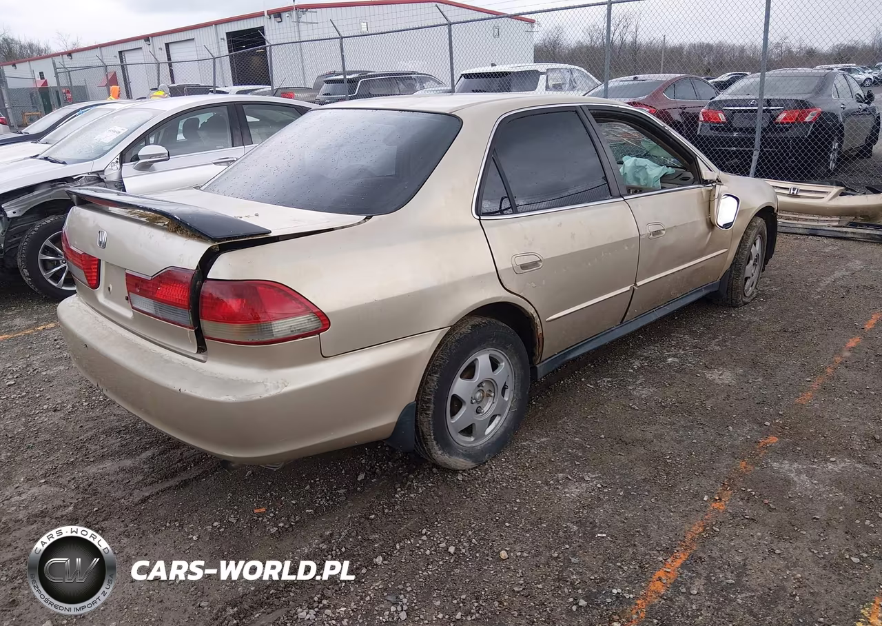 2002 Honda Accord 2.3 Lx VIN:1HGCG56572A158715 - 4