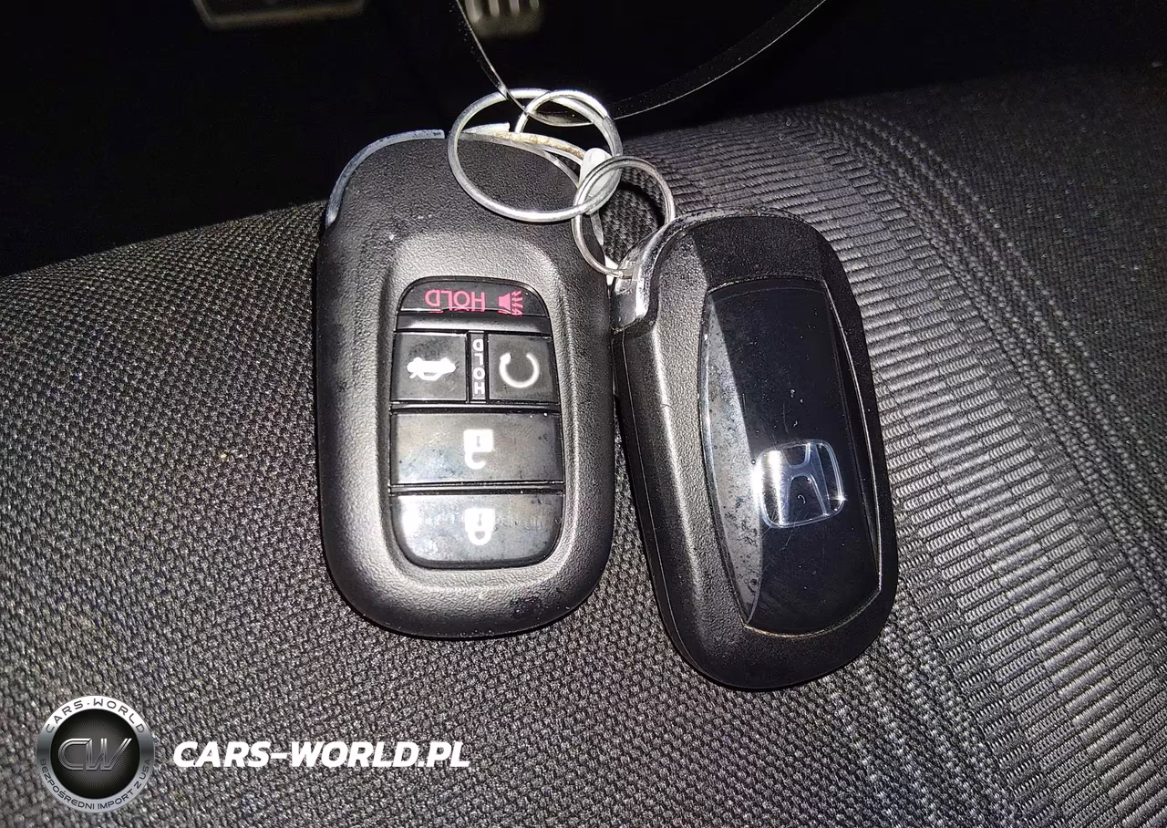2026 Honda Civic Sport VIN:2HGFE2F59TH529703 - 11
