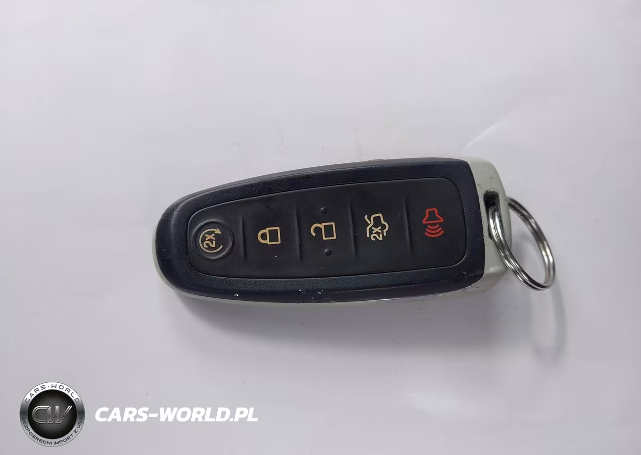 2015 Ford Focus Titanium VIN:1FADP3J20FL382848 - 11