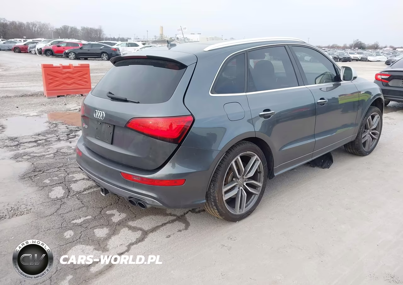 2015 Audi Sq5 3.0T Premium Plus VIN:WA1CGAFP1FA130174 - 4
