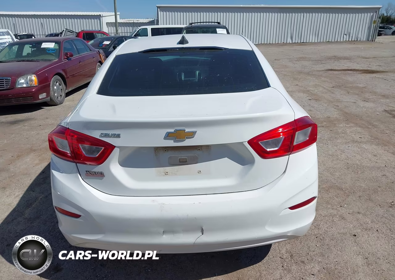 2017 Chevrolet Cruze Ls Auto VIN:1G1BC5SM2H7231054 - 16