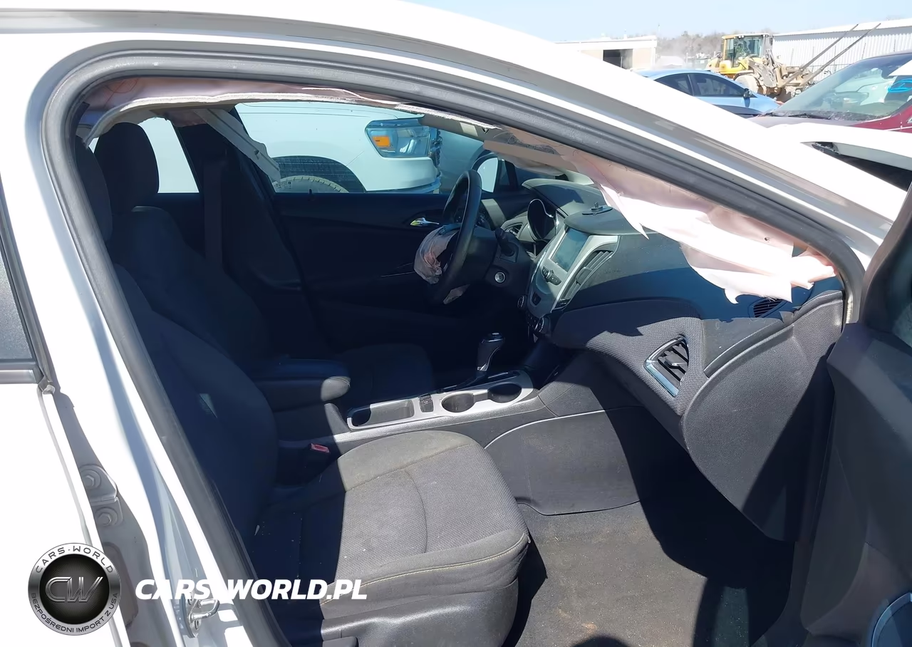 2017 Chevrolet Cruze Ls Auto VIN:1G1BC5SM2H7231054 - 5