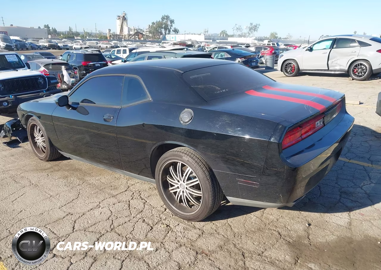 2014 Dodge Challenger Sxt VIN:2C3CDYAG9EH313096 - 3