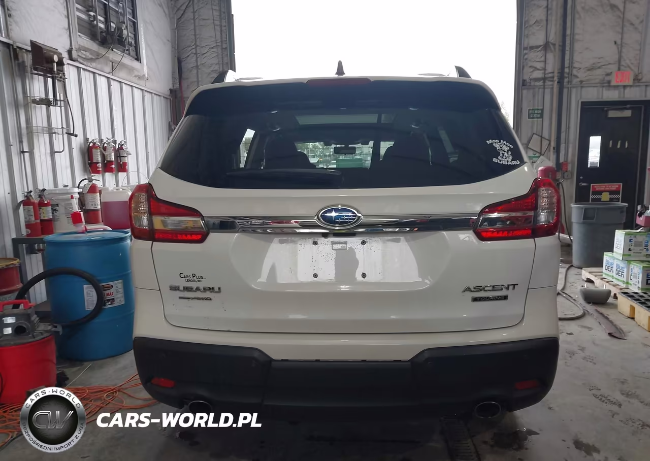 2021 Subaru Ascent Touring VIN:4S4WMARD3M3434049 - 17