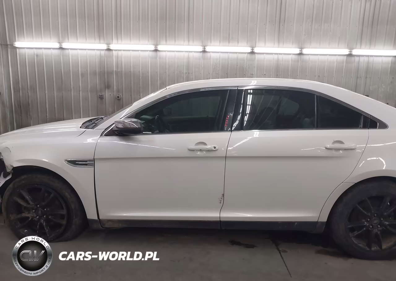 2017 Ford Taurus Limited VIN:1FAHP2F81HG142762 - 15