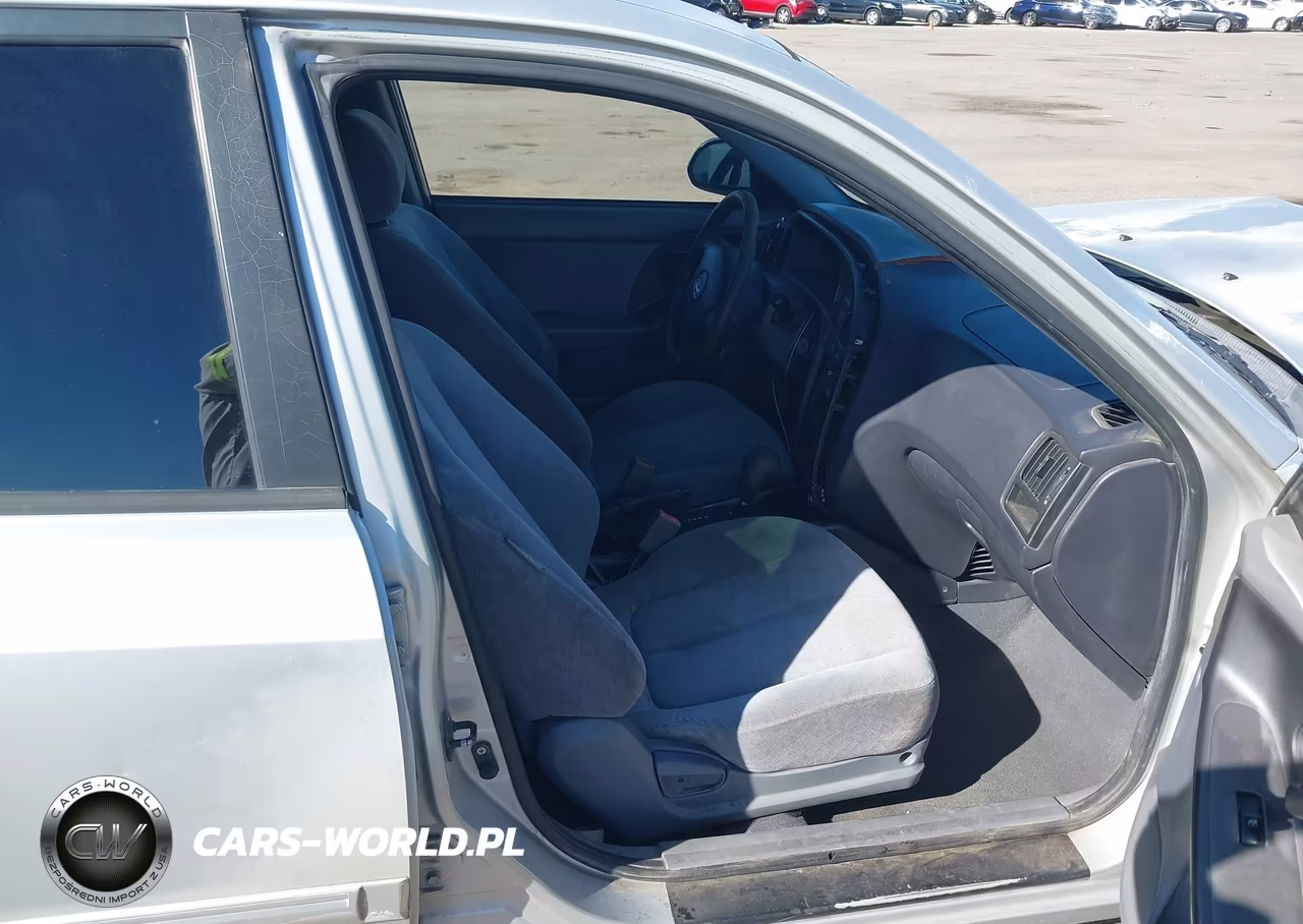 2004 Hyundai Elantra Gls-Gt VIN:KMHDN46D74U891158 - 5
