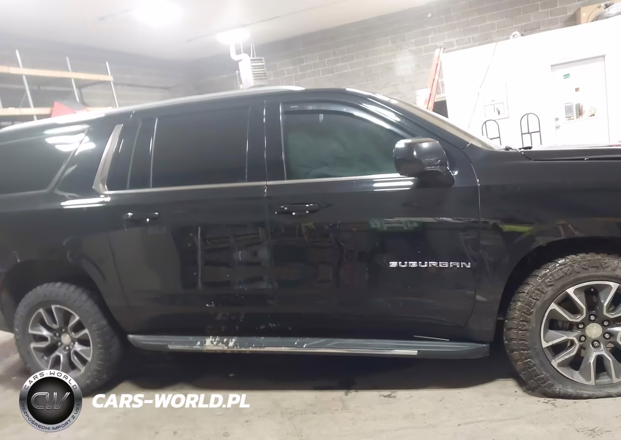 2021 Chevrolet Suburban 4Wd Ls VIN:1GNSKBKD2MR179035 - 13