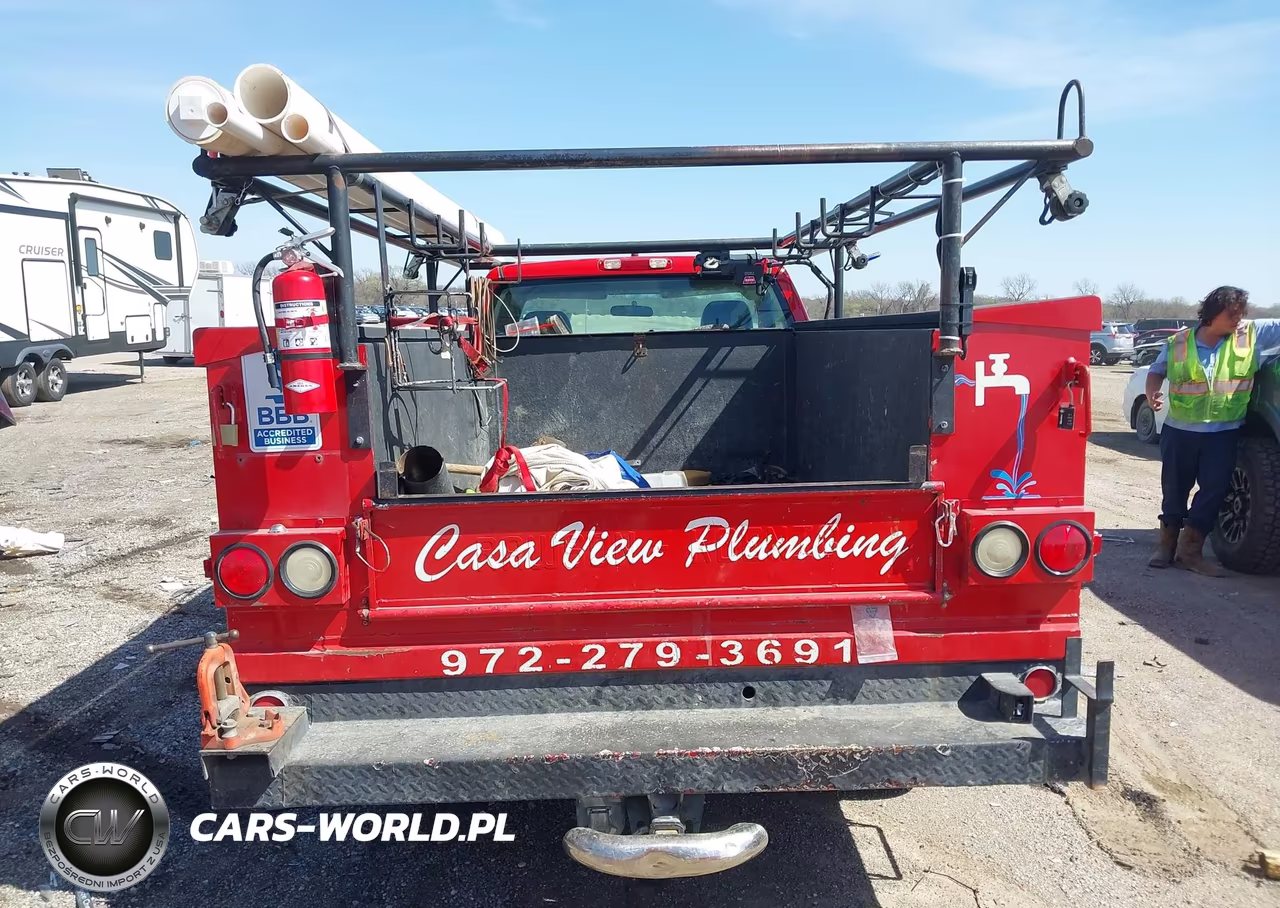 2004 Chevrolet Silverado 2500Hd Work Truck VIN:1GCHC24U24E173952 - 16
