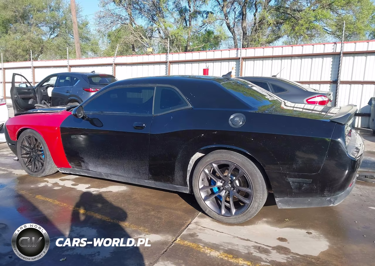 2017 Dodge Challenger 392 Hemi Scat Pack Shaker VIN:2C3CDZFJ9HH613798 - 15