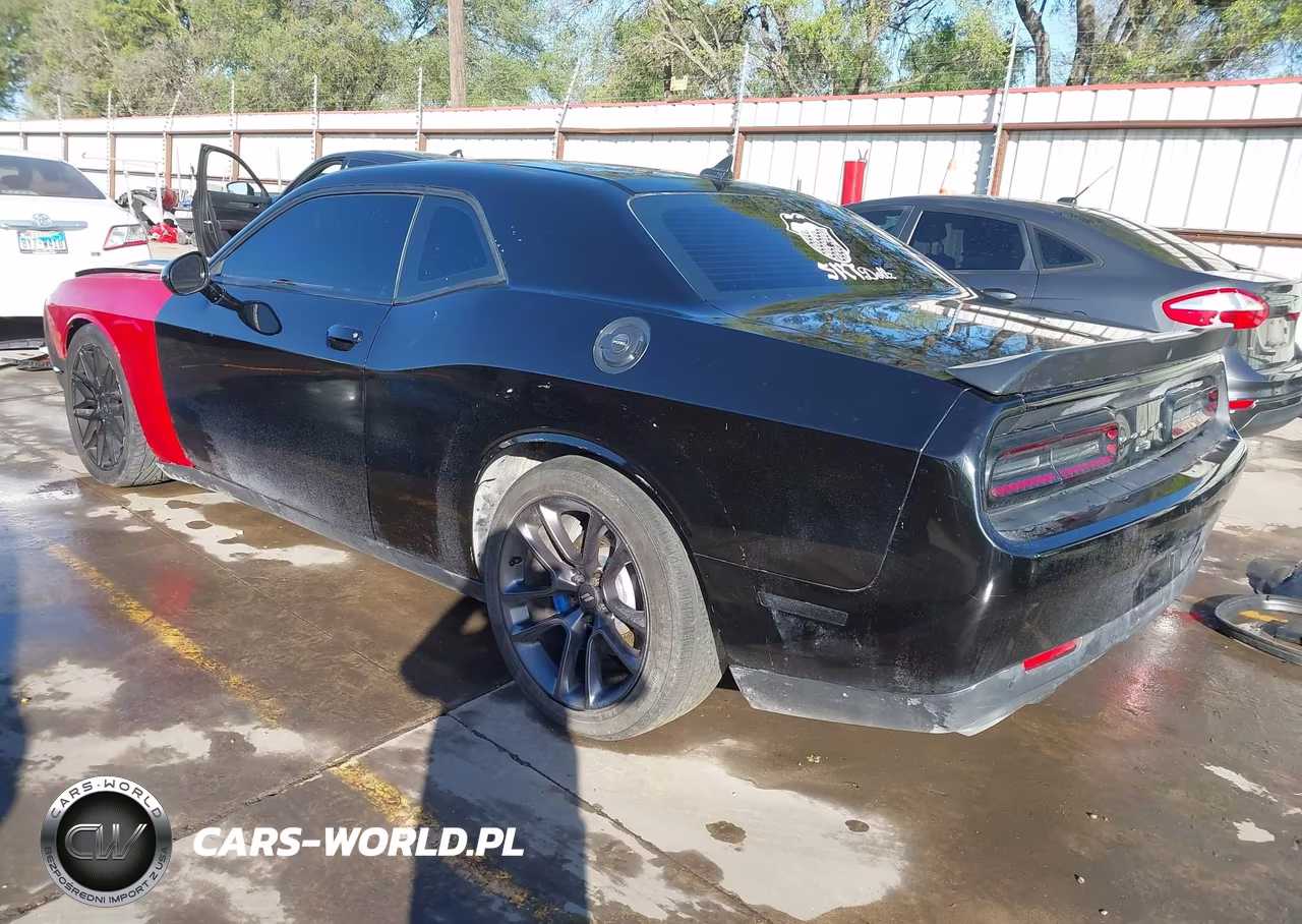 2017 Dodge Challenger 392 Hemi Scat Pack Shaker VIN:2C3CDZFJ9HH613798 - 3