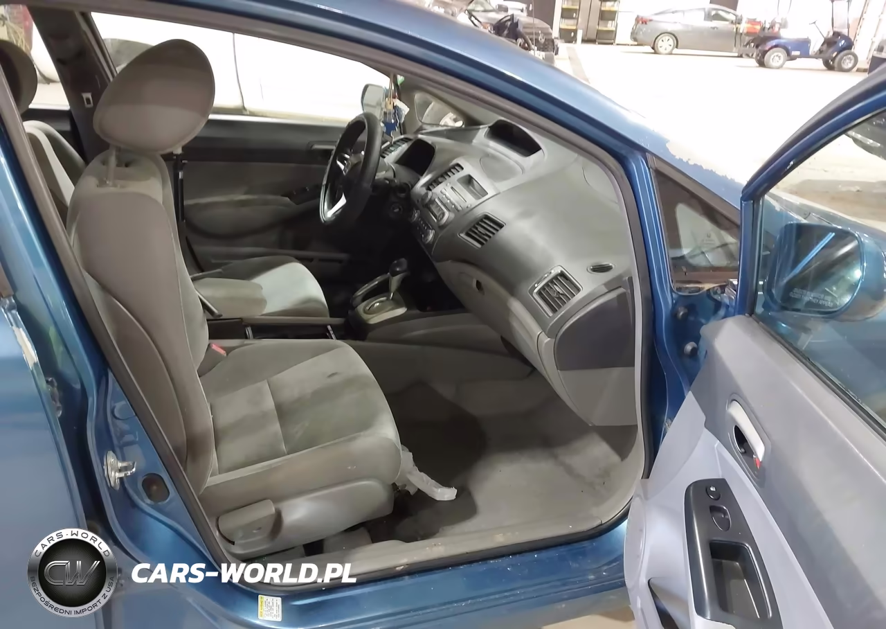 2010 Honda Civic Lx VIN:2HGFA1F5XAH323566 - 5