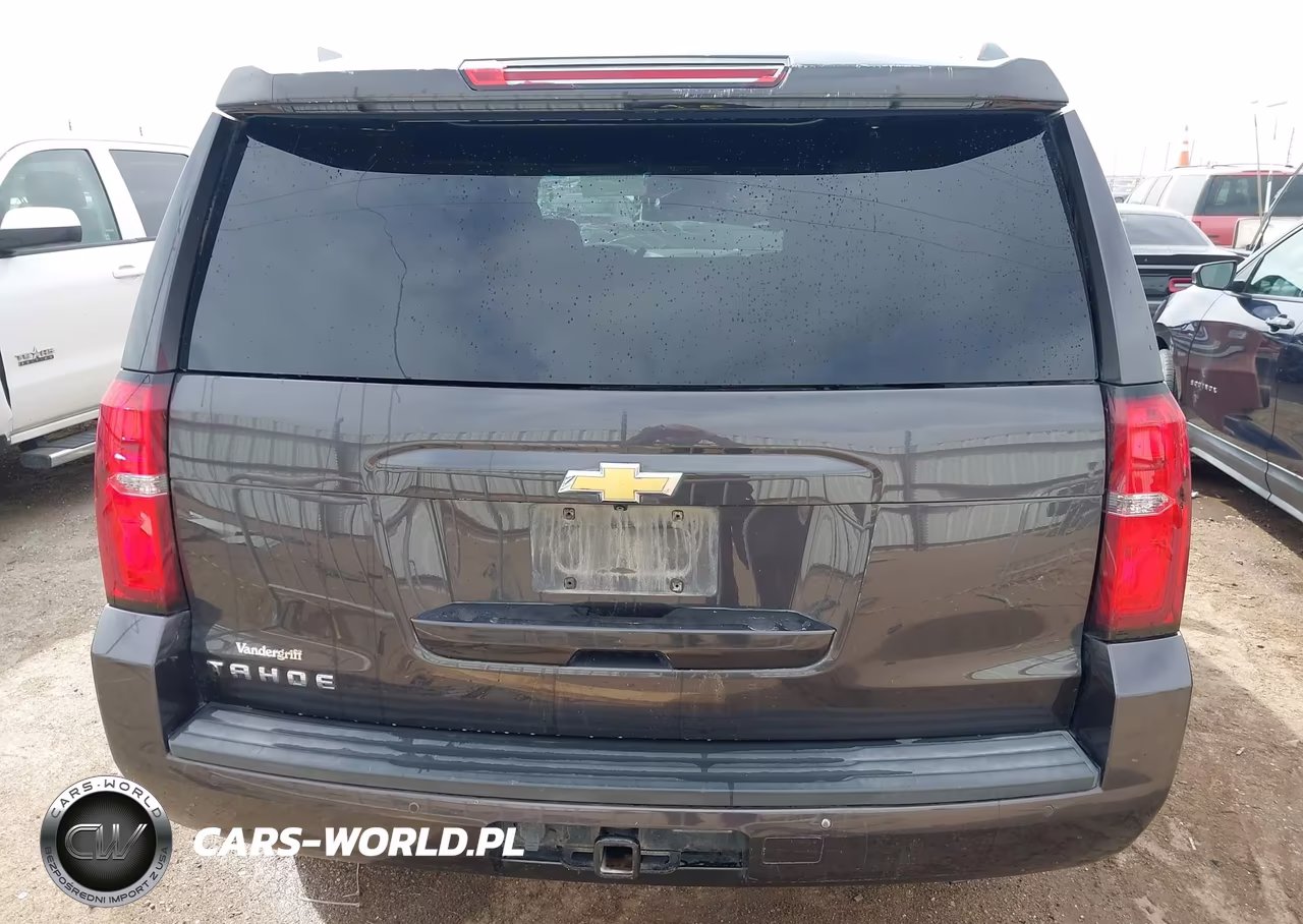 2016 Chevrolet Tahoe Ls VIN:1GNSCAKC1GR338193 - 17