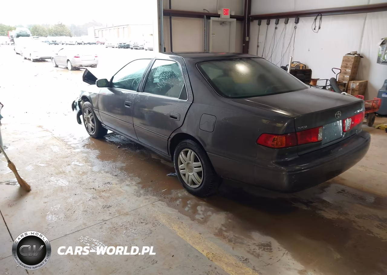2001 Toyota Camry Le VIN:4T1BG22K21U788848 - 3