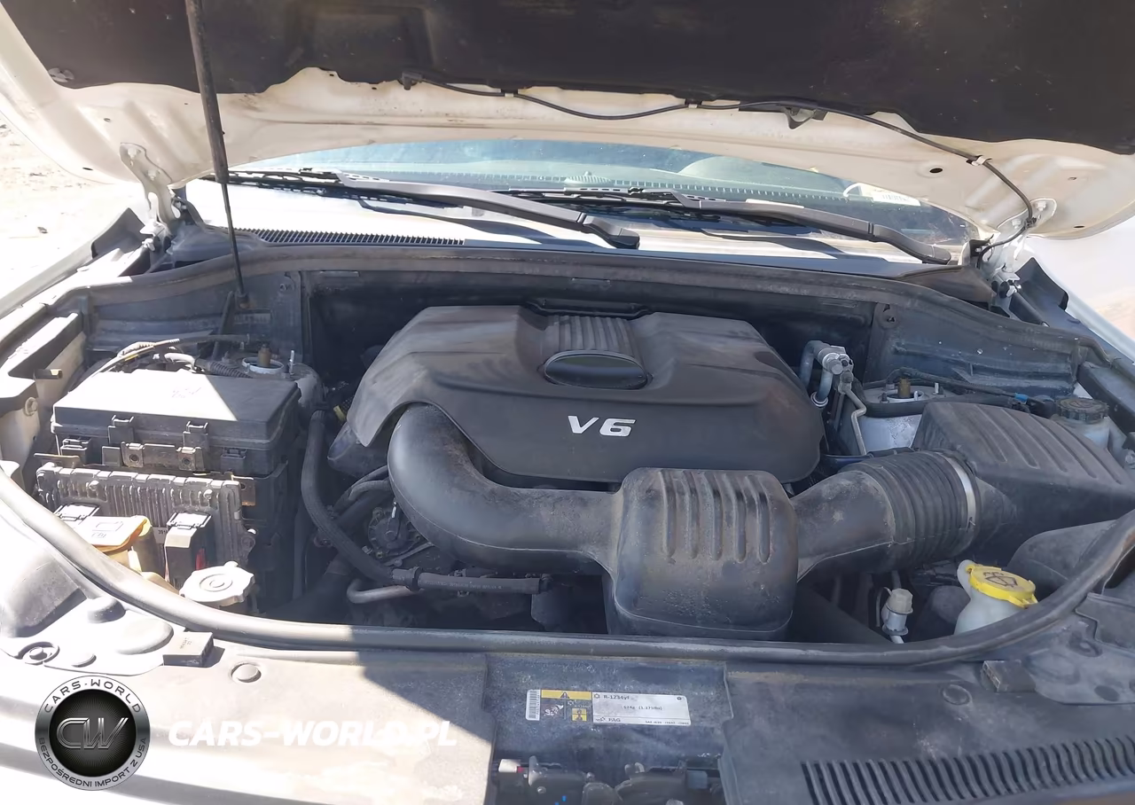 2015 Jeep Grand Cherokee Overland VIN:1C4RJFCG8FC791742 - 10