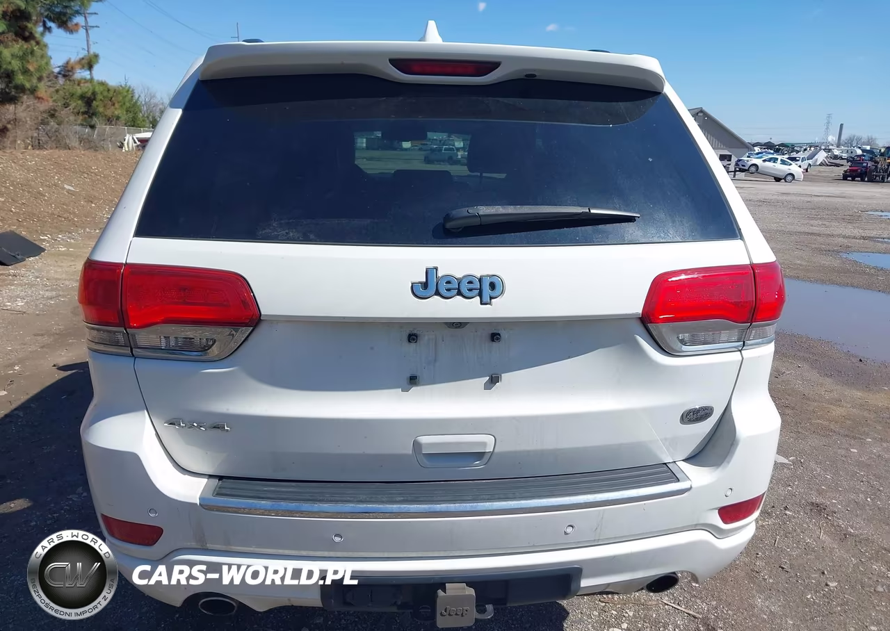 2015 Jeep Grand Cherokee Overland VIN:1C4RJFCG8FC791742 - 16