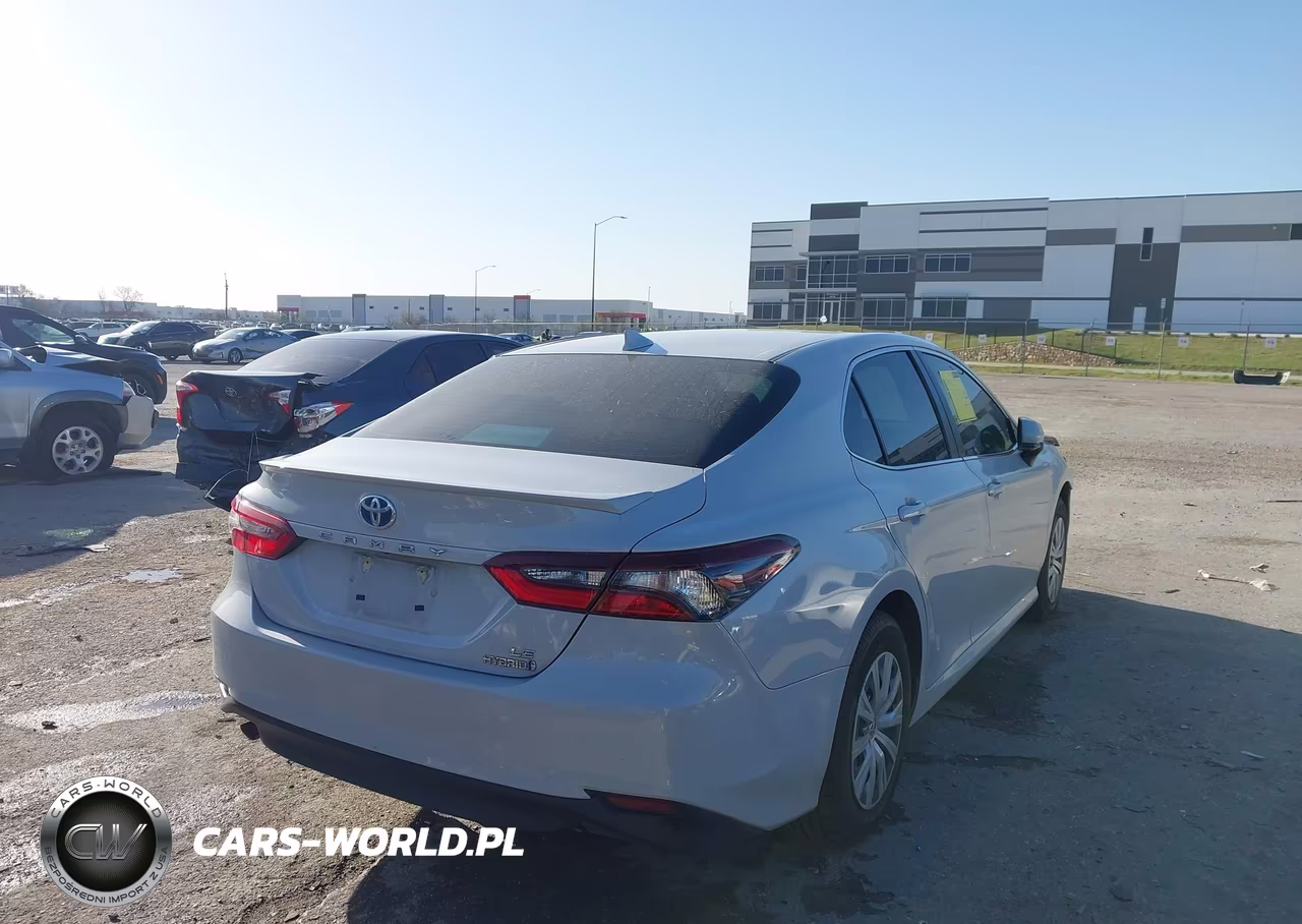 2023 Toyota Camry Le VIN:4T1C31AKXPU057668 - 4