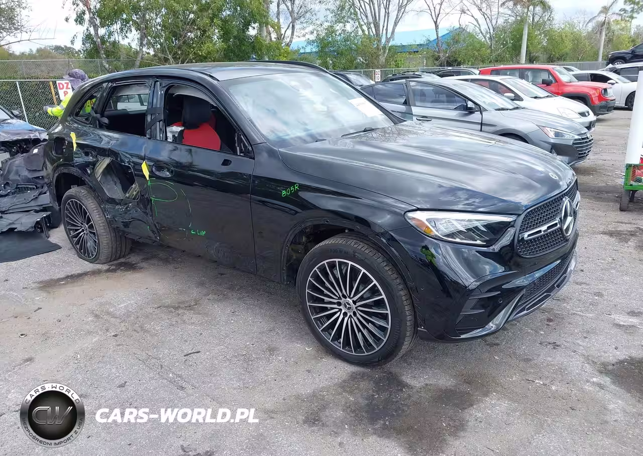 2025 Mercedes-Benz Glc 300 Suv
