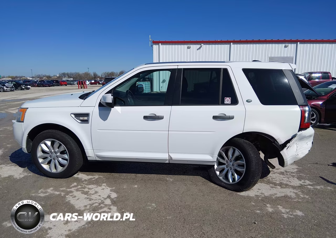 2011 Land Rover Lr2 VIN:SALFR2BN3BH231394 - 14