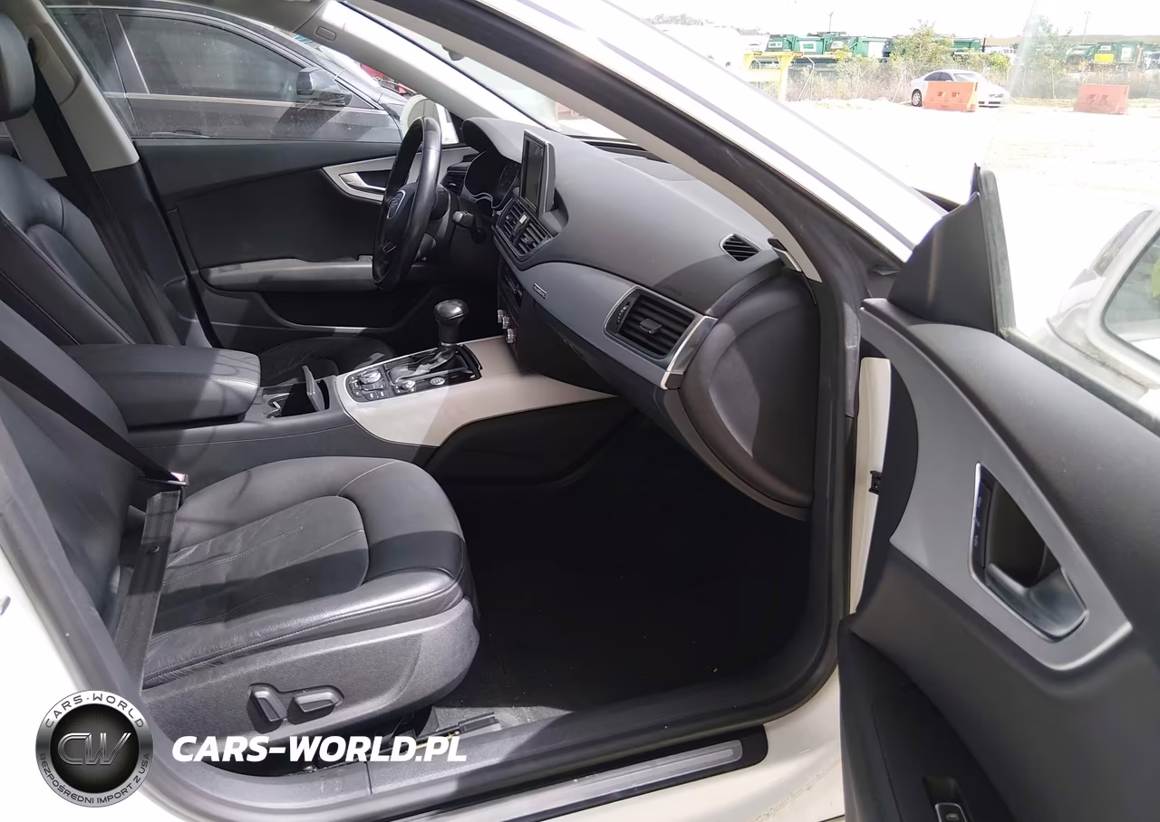 2012 Audi A7 Premium VIN:WAUYGAFC6CN036950 - 5