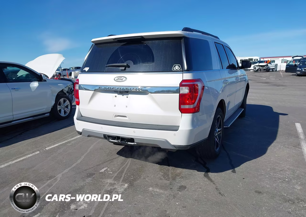 2019 Ford Expedition Xlt VIN:1FMJU1JT2KEA47765 - 4