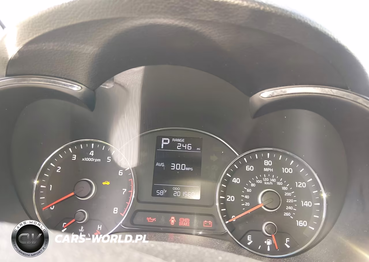2018 Kia Forte Lx VIN:3KPFK4A75JE168054 - 7
