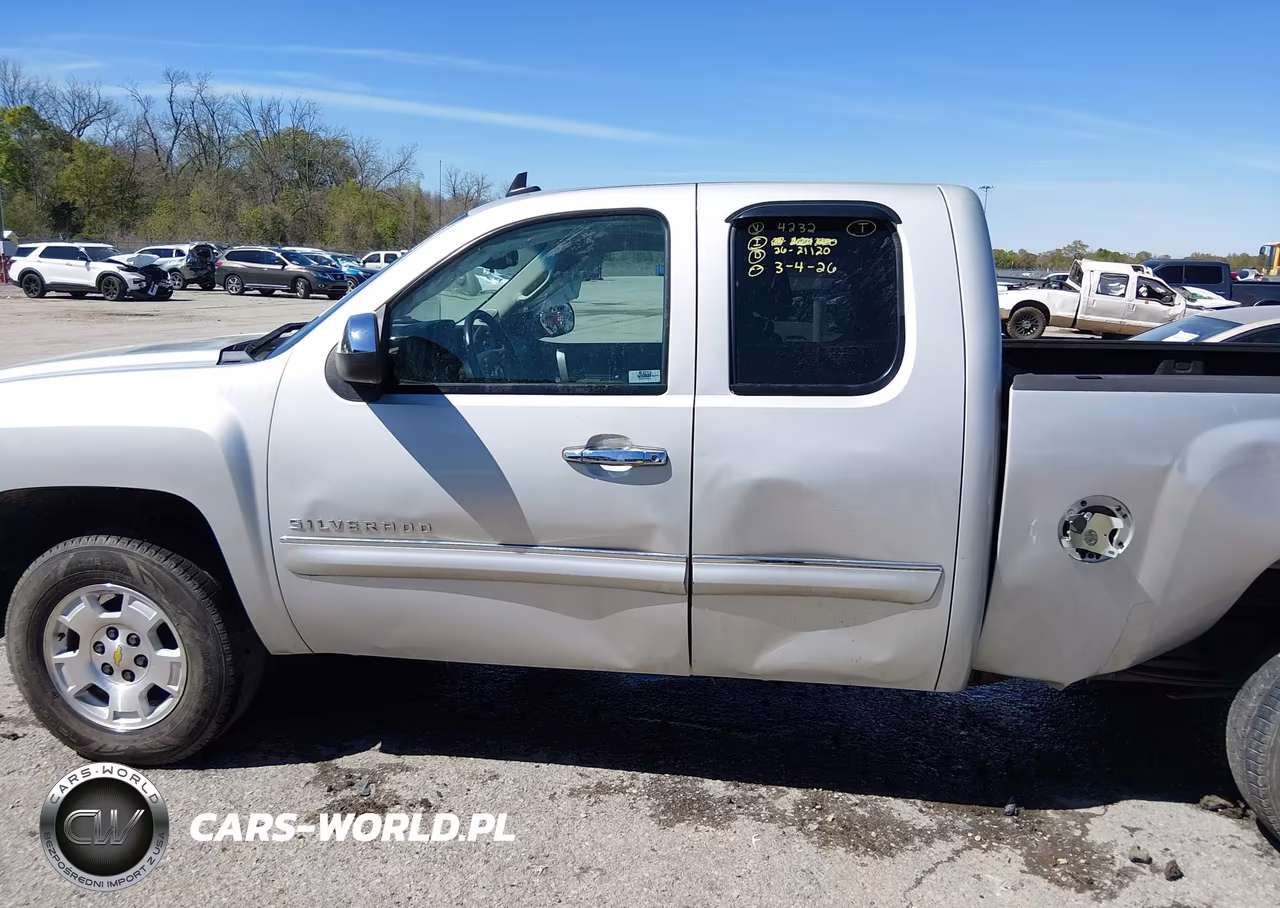 2011 Chevrolet Silverado 1500 Lt VIN:1GCRCSE09BZ314232 - 13