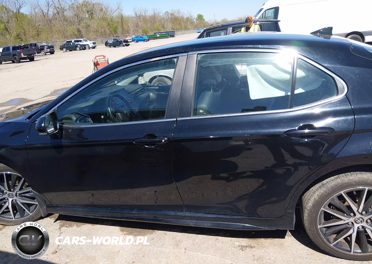 2023 Toyota Camry Se VIN:4T1T11AK0PU826118 - 14