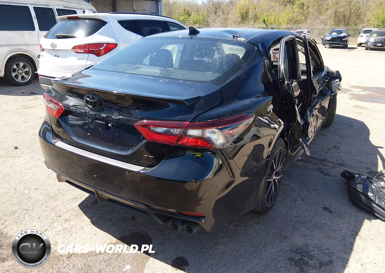 2023 Toyota Camry Se VIN:4T1T11AK0PU826118 - 4