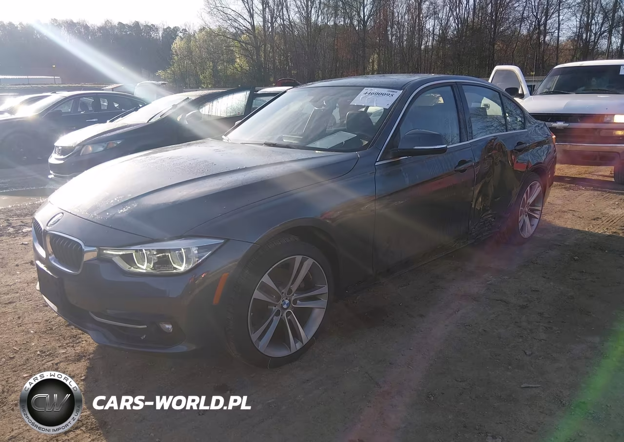 2018 BMW 330I xDrive VIN:WBA8D9C52JEM34957 - 2