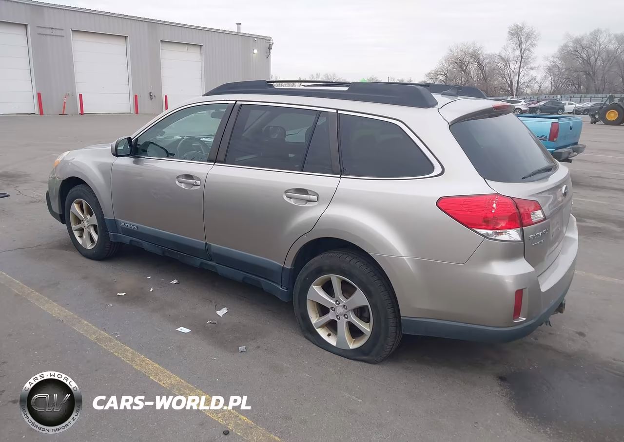 2014 Subaru Outback 2.5I Premium VIN:4S4BRBCC1E3230101 - 3