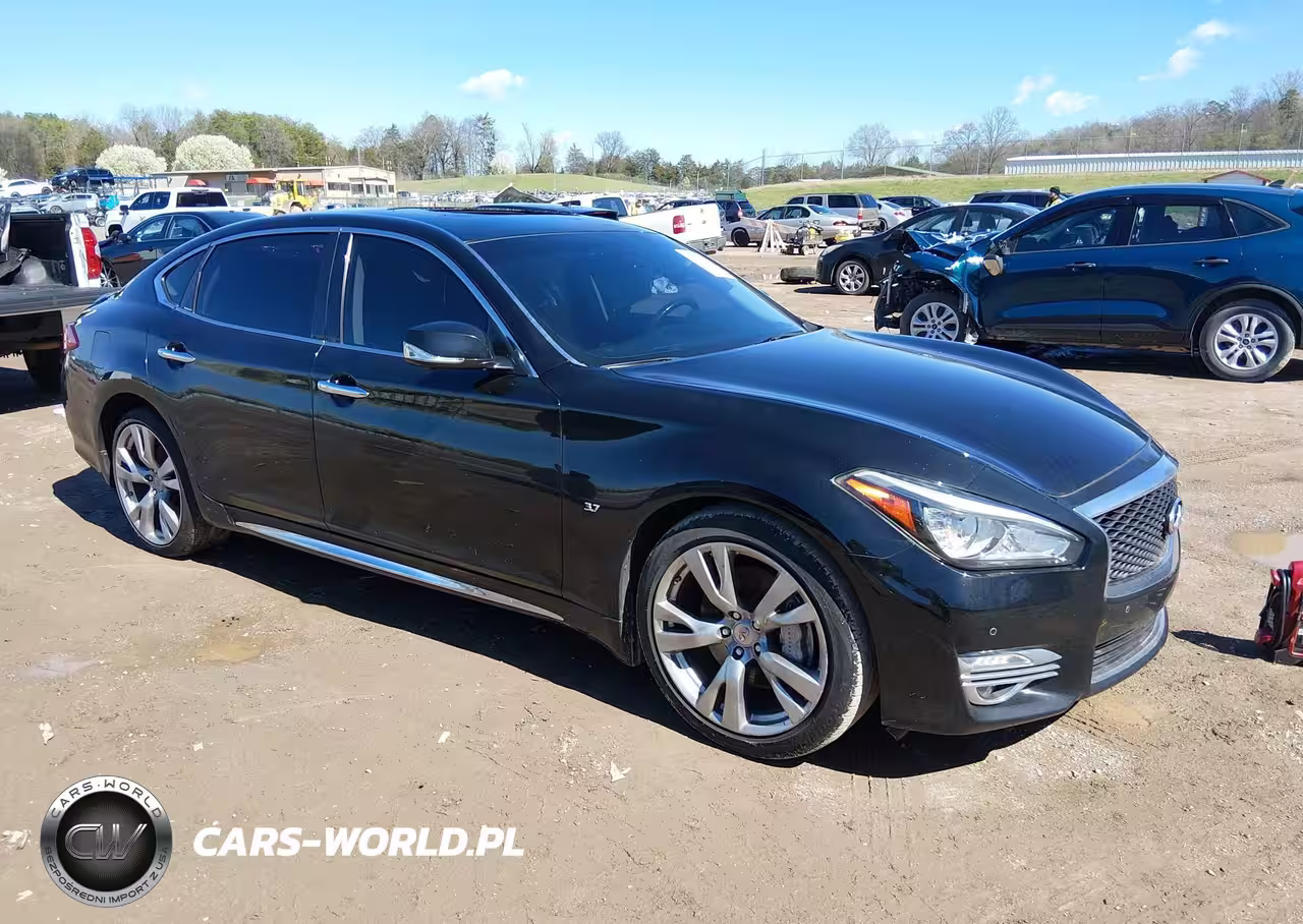 2016 Infiniti Q70L 3.7