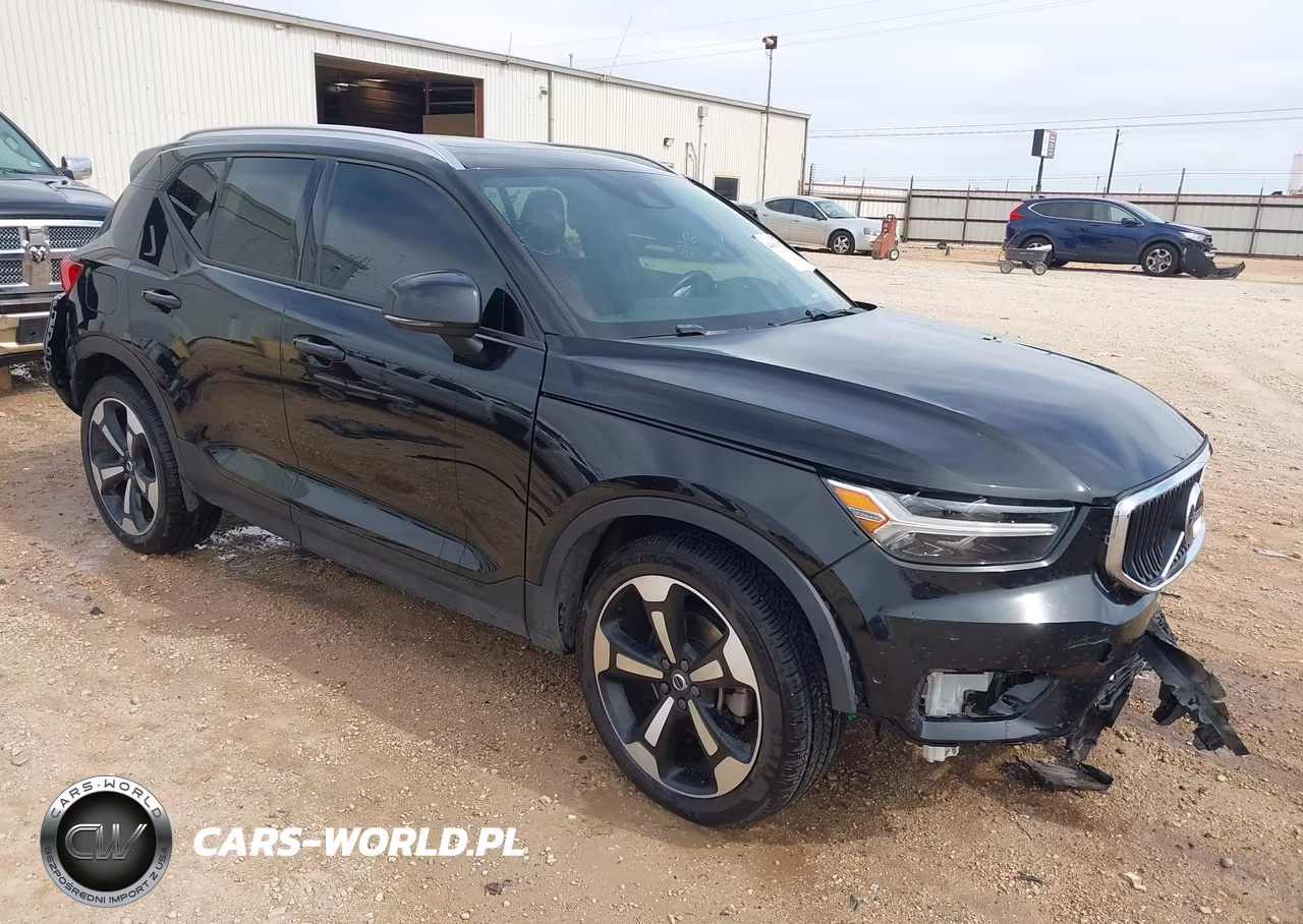 2019 Volvo Xc40 T5 Momentum