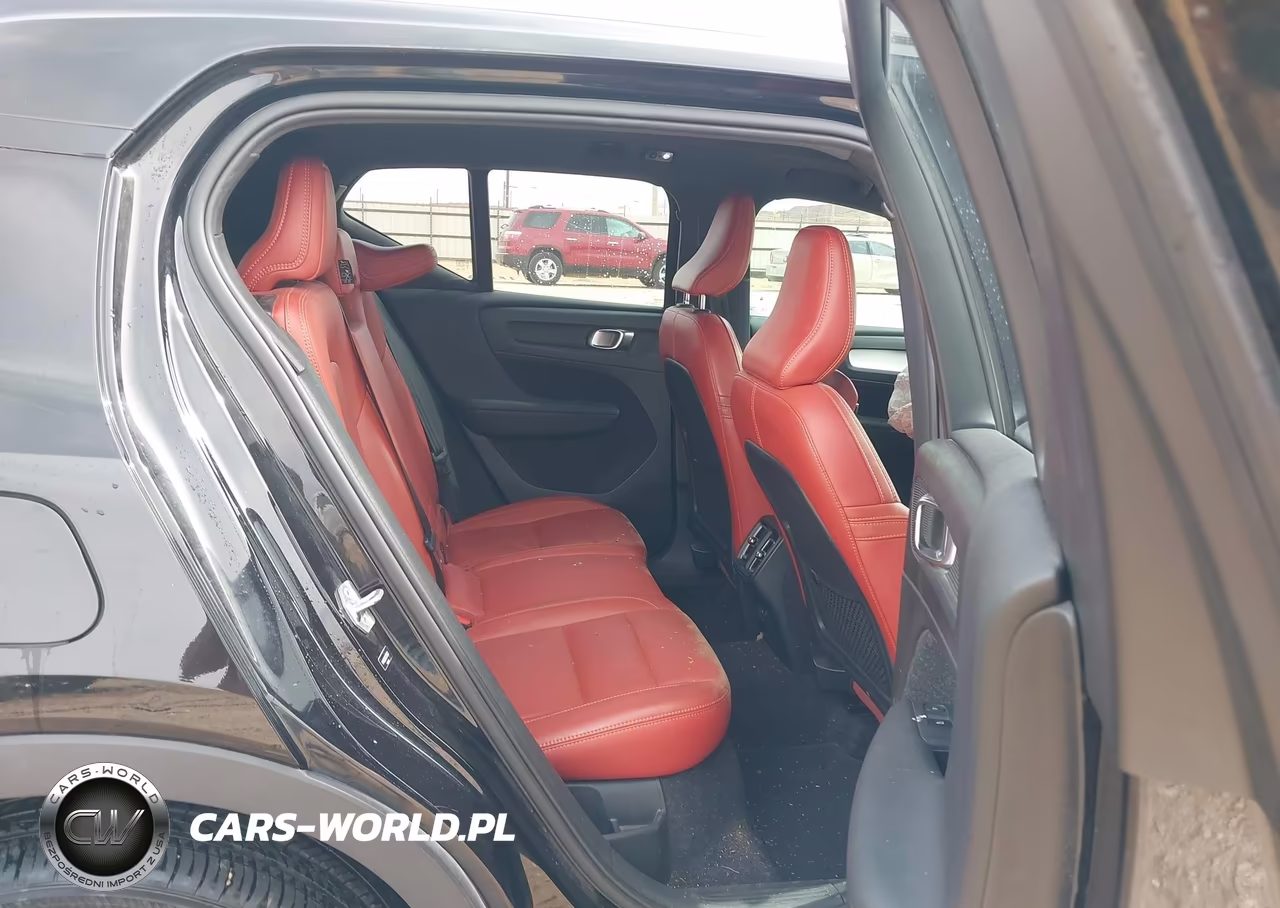 2019 Volvo Xc40 T5 Momentum VIN:YV4162UK0K2156022 - 8