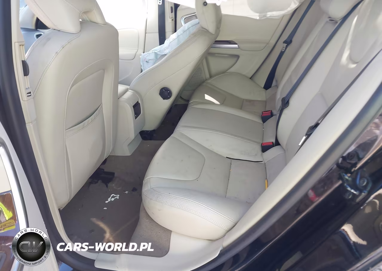 2013 Volvo S60 T5 VIN:YV1612FH1D2206240 - 8