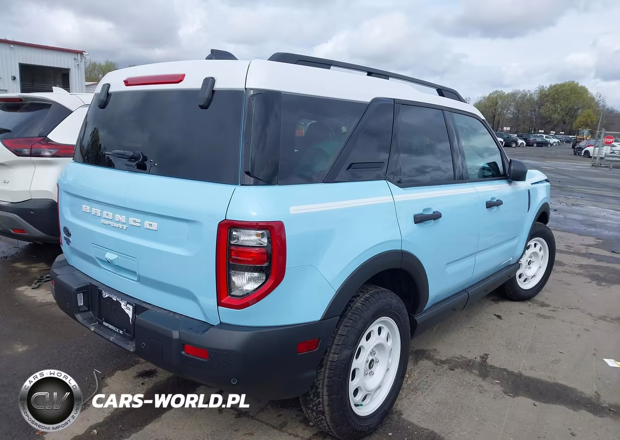2025 Ford Bronco Sport Heritage VIN:3FMCR9GN1SRF32199 - 4