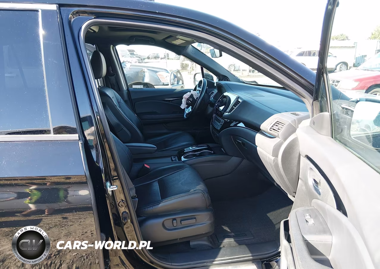 2020 Honda Pilot Awd Black Edition VIN:5FNYF6H75LB000510 - 5