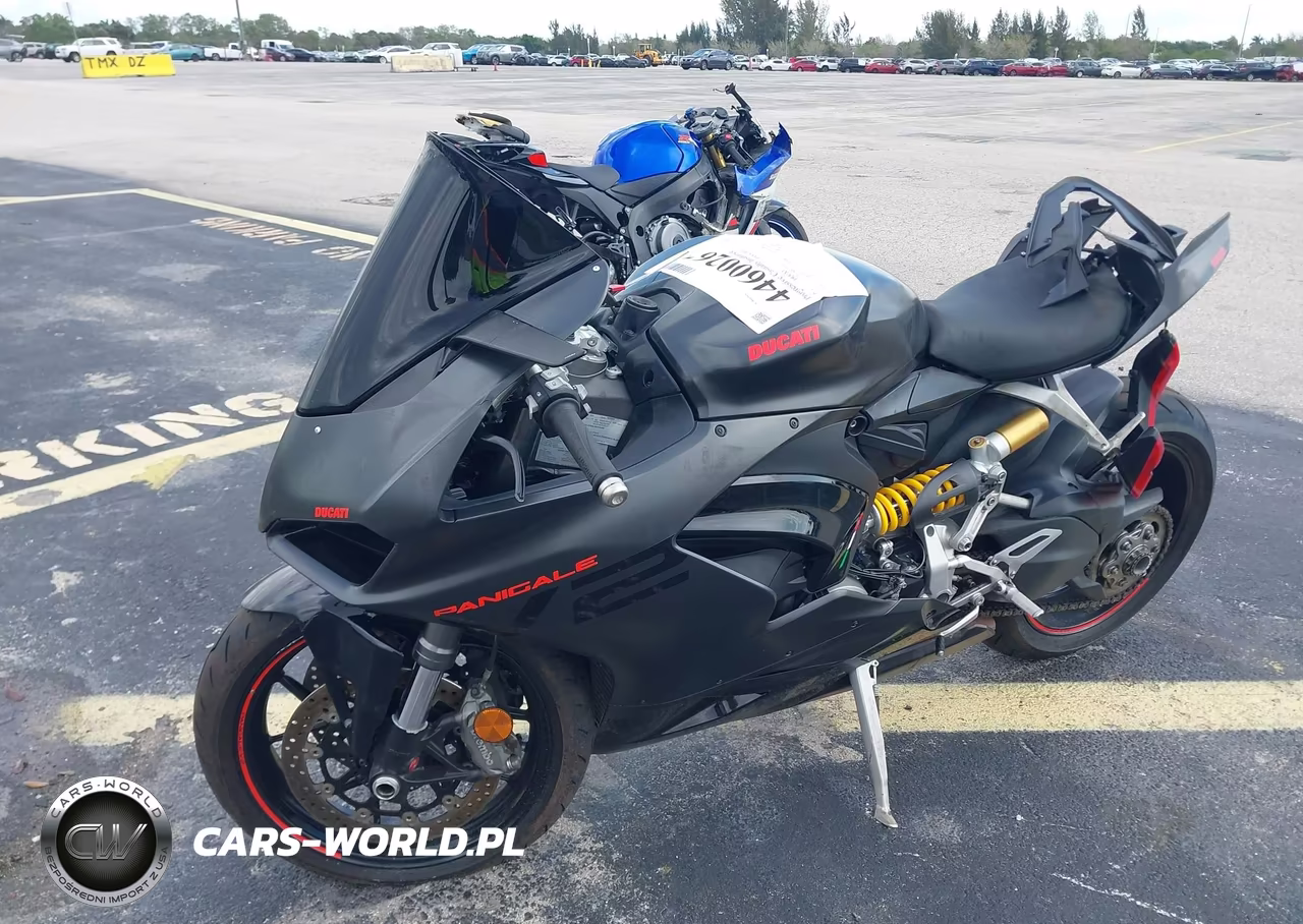 2025 Ducati Panigale V2 VIN:ZDMHAATW6SB016057 - 2