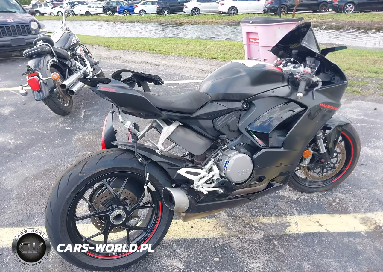 2025 Ducati Panigale V2 VIN:ZDMHAATW6SB016057 - 4