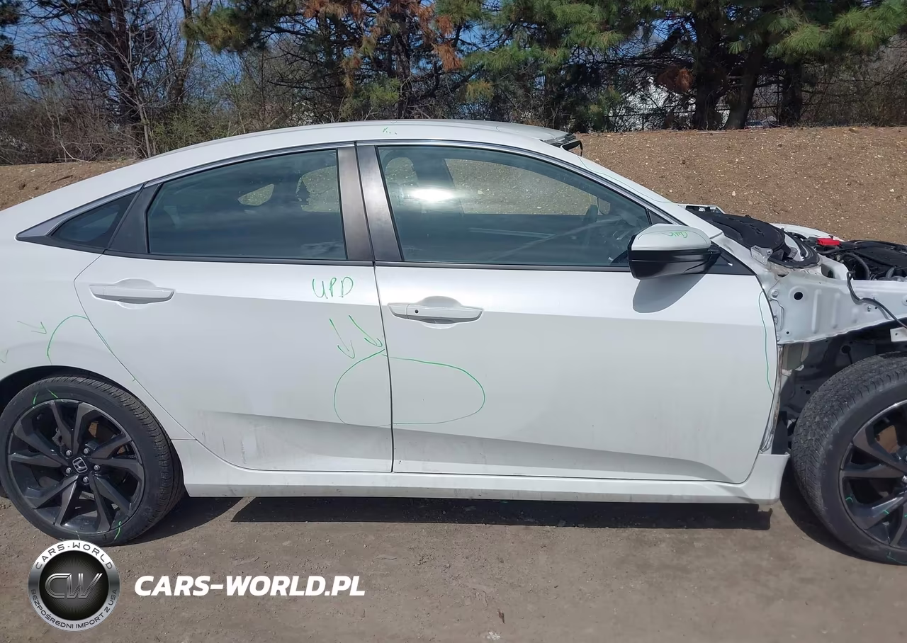 2020 Honda Civic Sport VIN:2HGFC2F8XLH561219 - 13