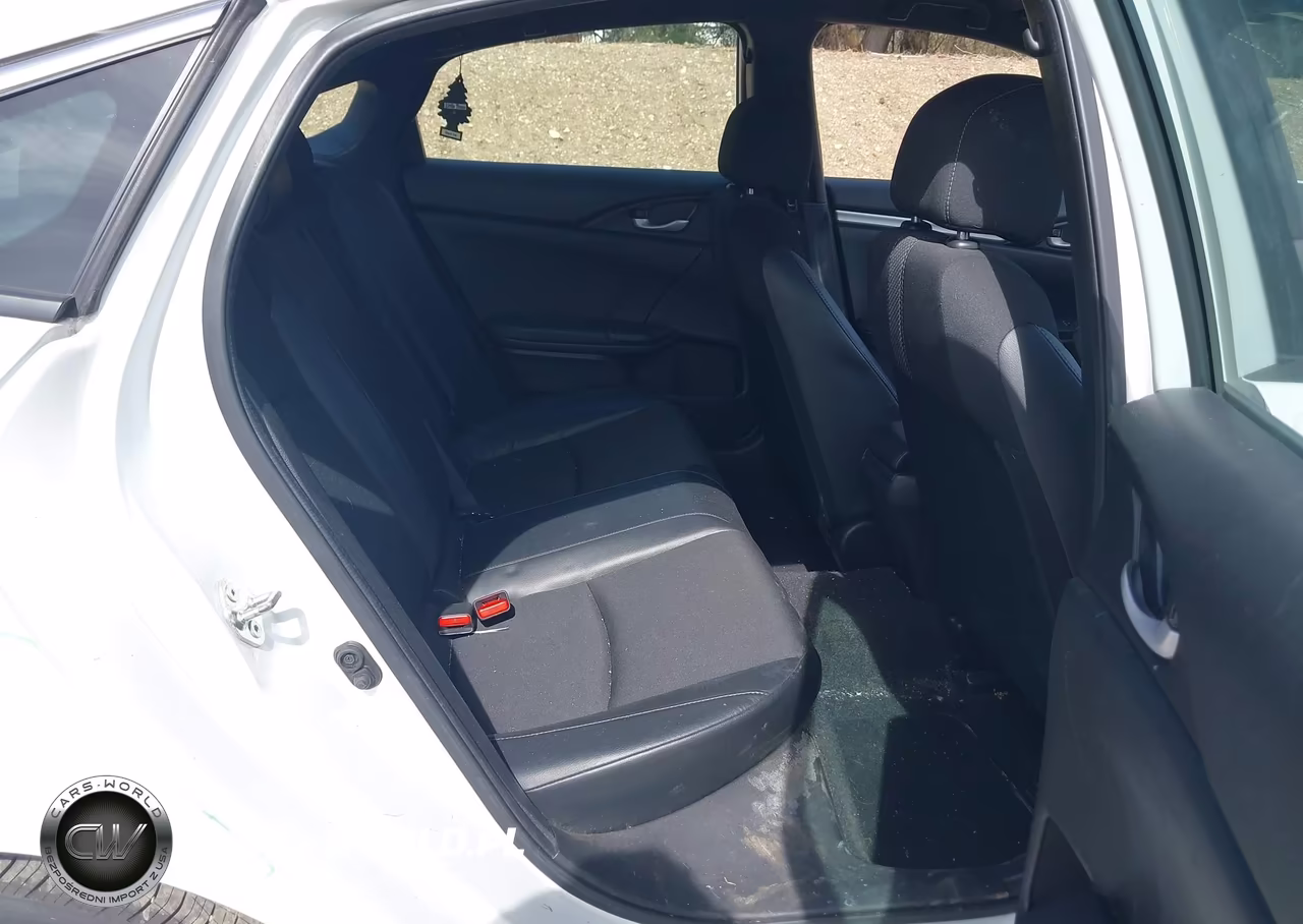 2020 Honda Civic Sport VIN:2HGFC2F8XLH561219 - 8