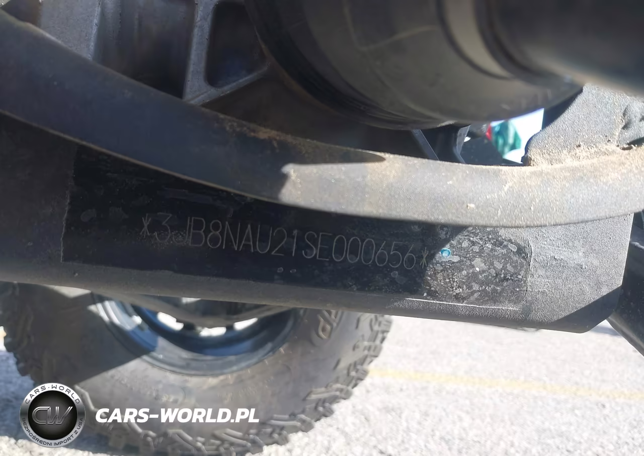 2025 Can-Am Maverick R Max X Rs VIN:3JB8NAU21SE000656 - 10