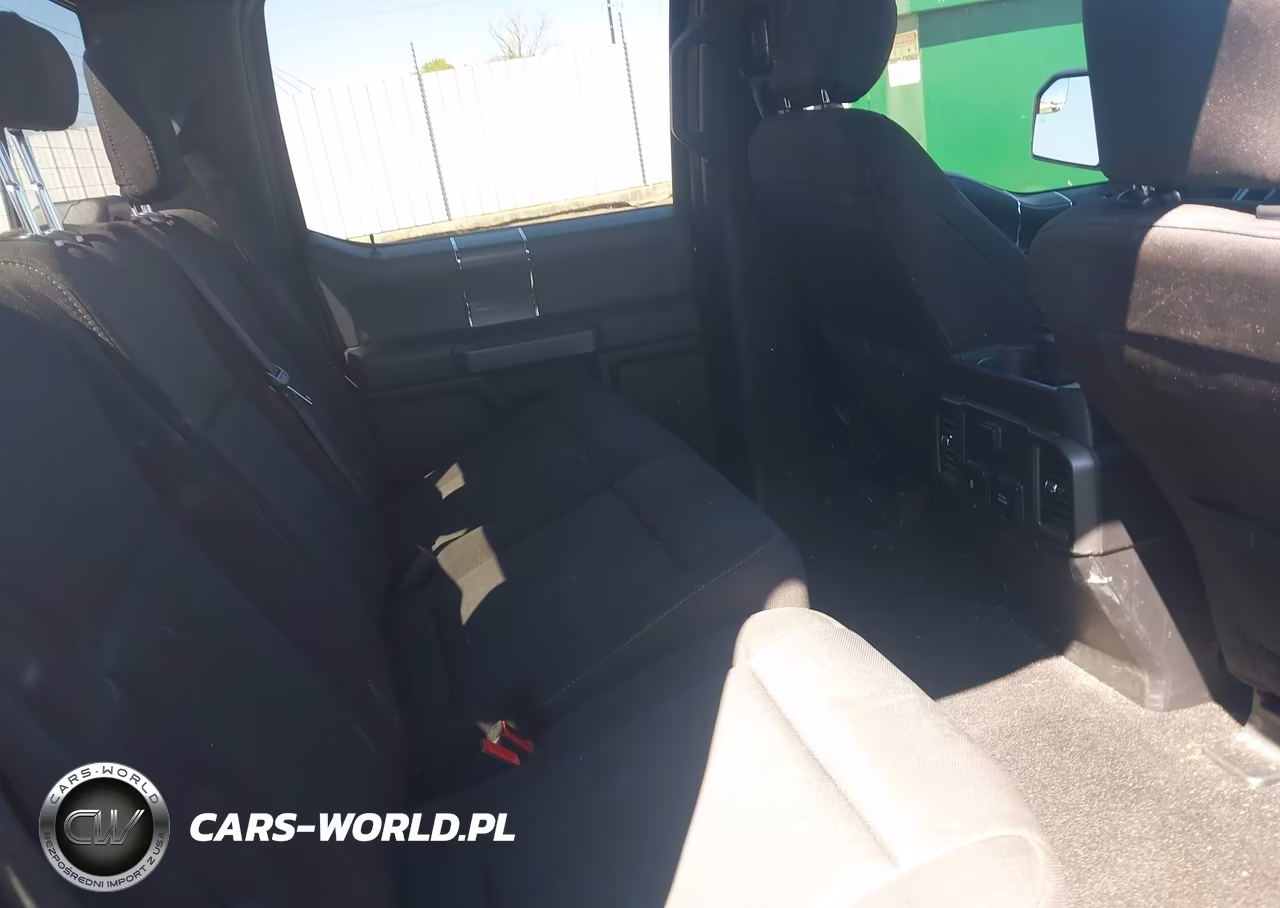 2019 Ford F-150 Xlt VIN:1FTEW1CP0KKE46448 - 8
